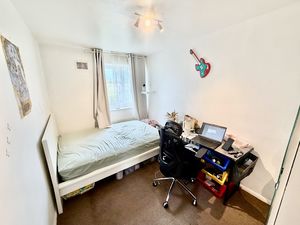 Photo 9- click for photo gallery